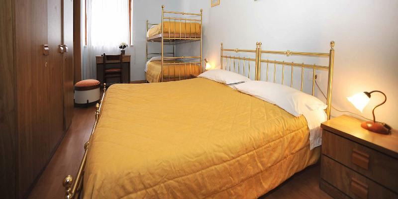 Hotel Bucaneve Моэна Экстерьер фото