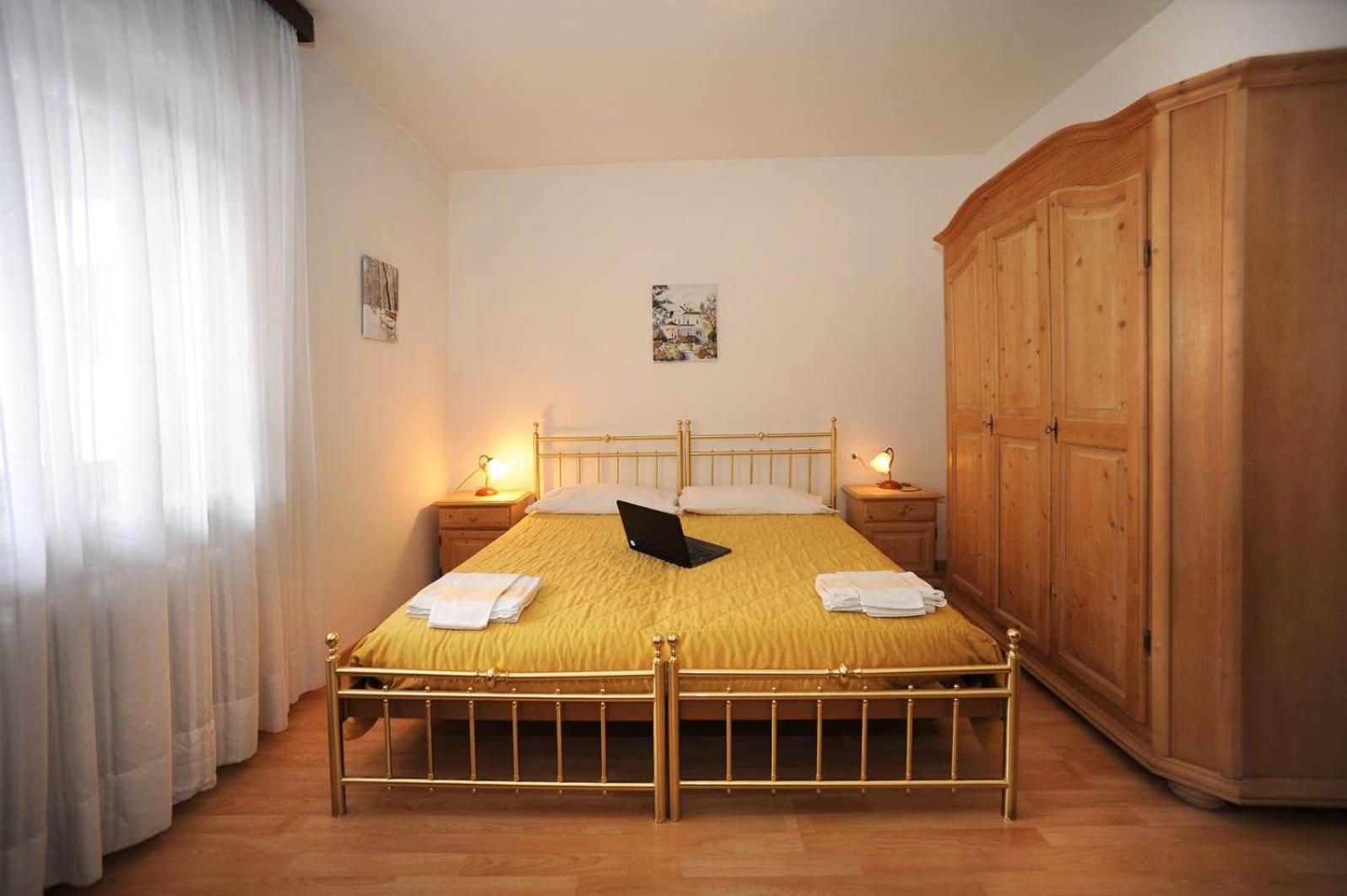 Hotel Bucaneve Моэна Экстерьер фото